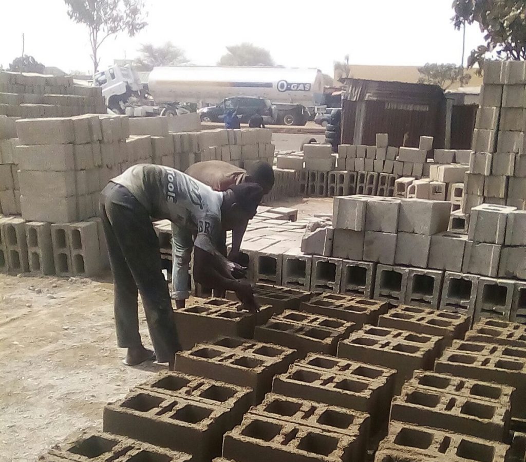 Block industries shut as cement prices shoot up in Kano – Dateline Nigeria