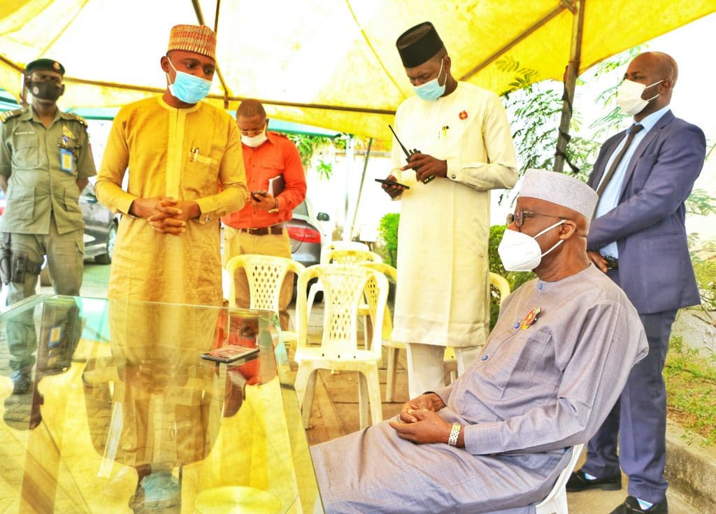 Nda Isaiah Police Minister Pays Condolence Visit To Leadership Newspaper Dateline Nigeria