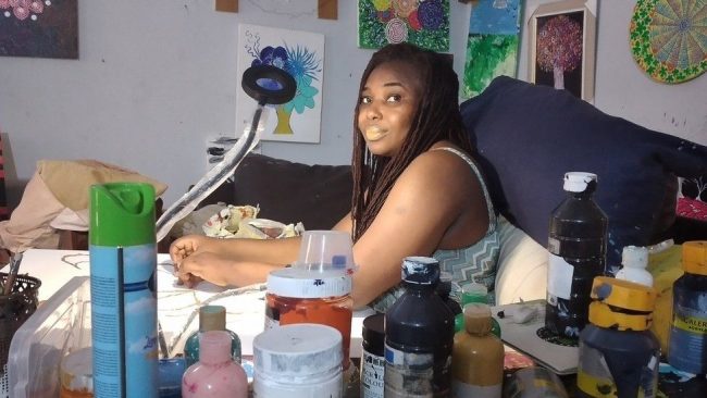 Ijeoma Ogwuegbu: Nigerian artist who turned pain into fame during lockdown