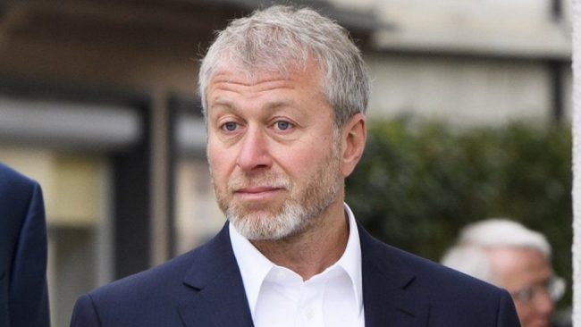 Chelsea FC owner Abramovich gets apology from publisher over Putin claim
