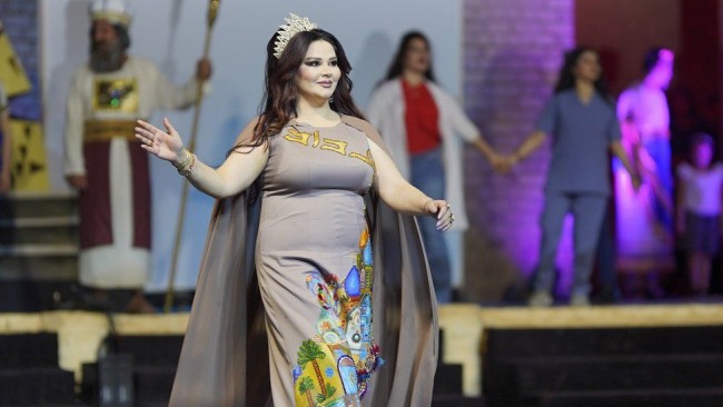 Iraqi actress to sue newspaper over 'fat' picture
